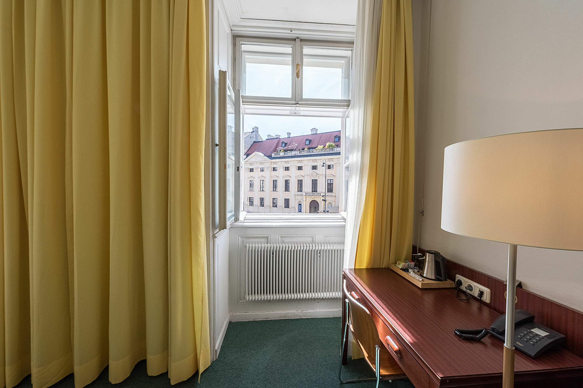Benediktushaus Im Schottenstift Wien Exteriör bild