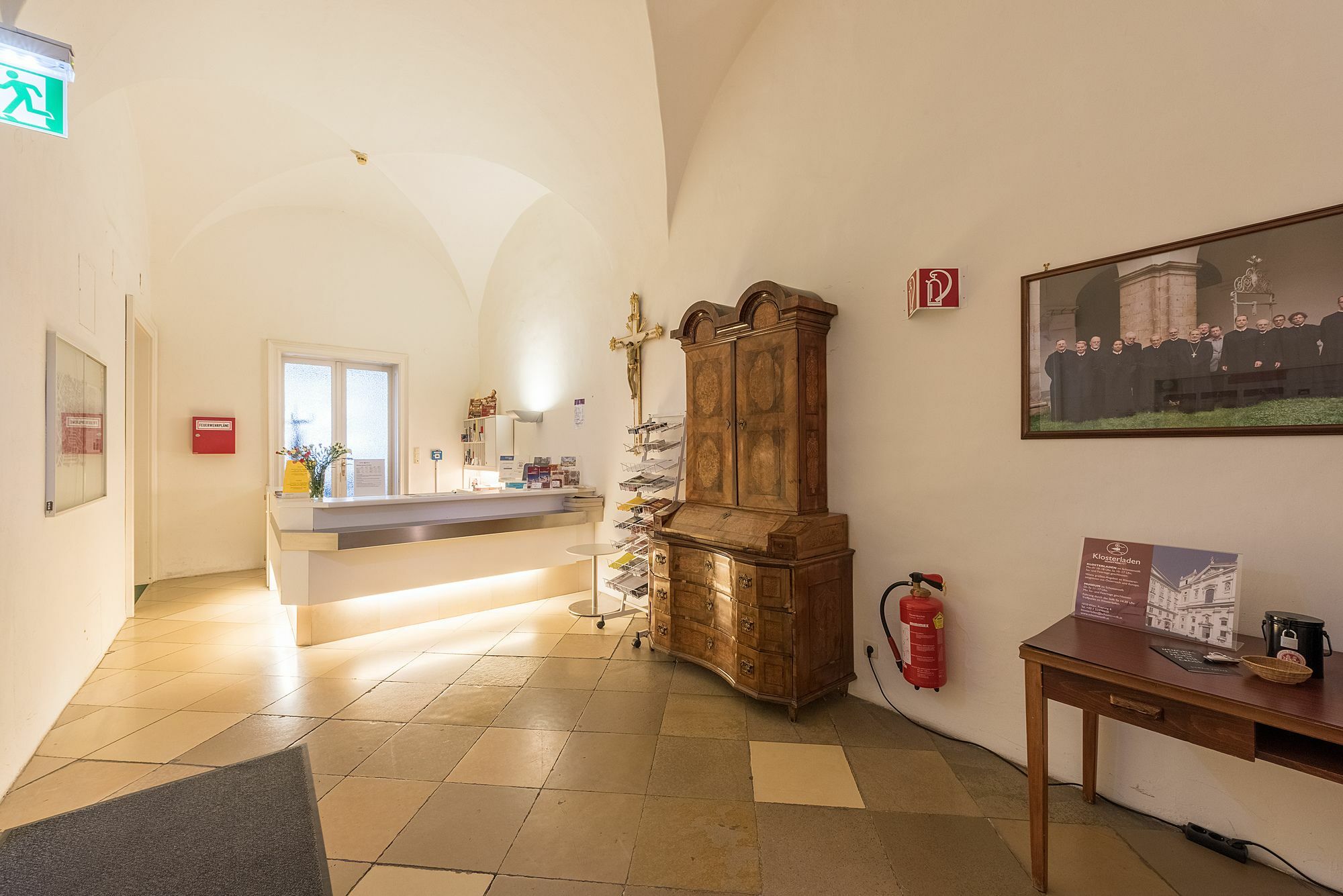 Benediktushaus Im Schottenstift Wien Exteriör bild